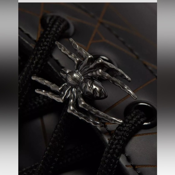 DR. MARTENS X YOHJI YAMAMOTO 1460 Remastered- sz. US 11M/12L - Picture 6 of 16